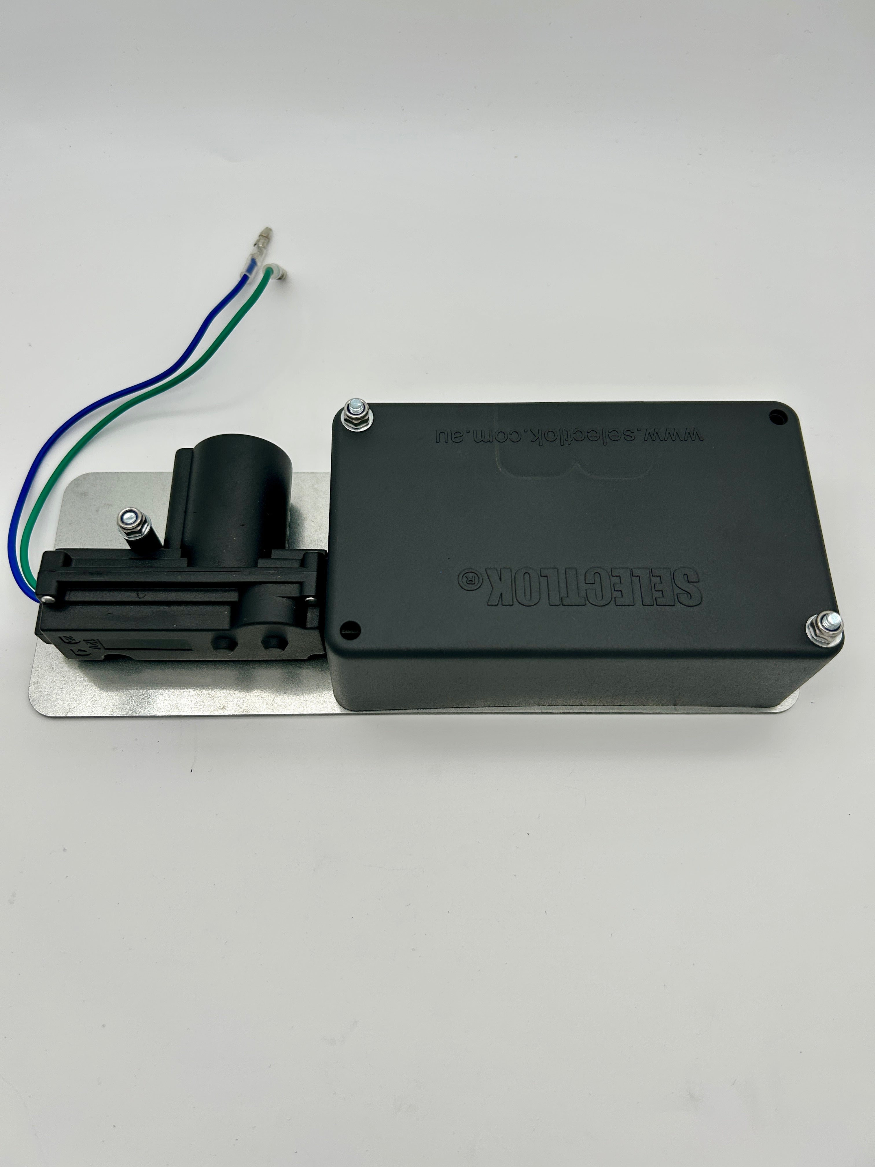 Central Locking Kit (RIGHT Handed) for ULTIMATE Whale Tail Lock